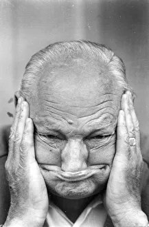 00099 Prints: Gurning champion of Alnwick Joseph Knap 27th June 1983