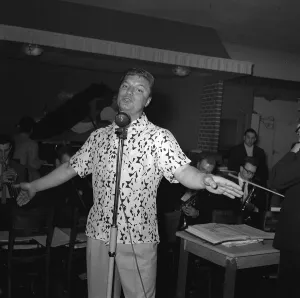 Guy Mitchell 1954 singer rehearsing at Cafe Anglais Leicester Square
