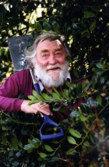Animated Prints: Gwappeling in the undergwof... botanist and parliamentary candidate David Bellamy