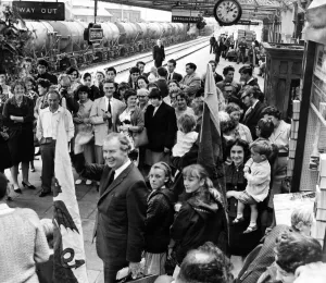 Nationalist Prints: Gwynfor Evans is given a rousing send off from Camarthen train station on his way to