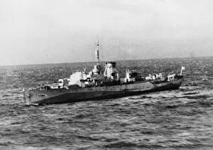 Escort Prints: H Nor MS Rose a Norwegian Flower Class Corvette seen here on convoy escort duties