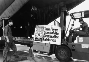 Cargo Prints: Eight and a half thousand bottles of beer are flown to the Falklands Islands