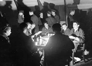 01448 Collection: Halifax Bomber crew who took part in raid on Frankfurt, Germany