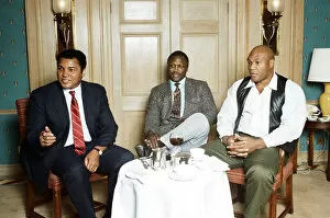 Images Dated 10th January 2013: Hall of fame boxers (from left to right) Joe Frazier George Foreman