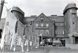 HAMPDEN PARK GLASGOW WASHING LINE QUEENS PARK STRIPS HANGING OUT AFTER BEING
