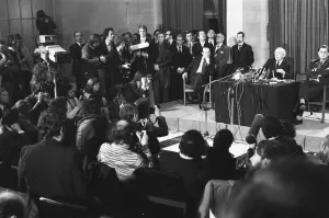 01069 Prints: Harold Wilson (1916-1995) announces his resignation as Prime Minister during a press