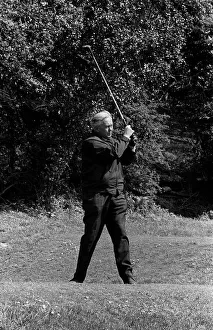 Swing Prints: Harold Wilson Prime Minister playing Golf The Prime Minister Harold Wilson
