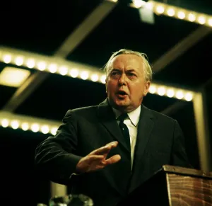 Hand Prints: Harold Wilson seen here wiping his brow whilst delivering his speech to conference