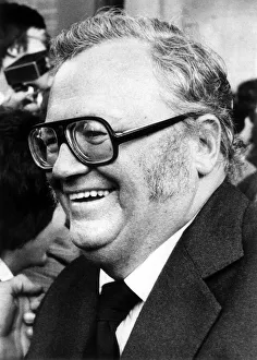 00066 Prints: Harry Secombe at the Memorial Service September 1980 for Peter Sellers at St Martin