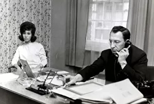 01428 Collection: HELEN SHAPIRO WITH HER AGENT ALAN PAIANOR - 02 / 06 / 1964