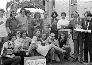 Trip Prints: With the help of the Mayor of Leamington, Councillor Reginald Hopkins