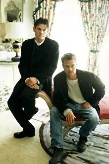 1995 Prints: HENRY THOMAS AND BRAD PITT, IN LONDON FOR THE OPENING OF THE FILM `LEGENDS OF THE FALL`