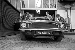 Images Dated 30th December 1974: Hexagon Motors of Highgate. Aston Martin. December 1974 74-7666-002