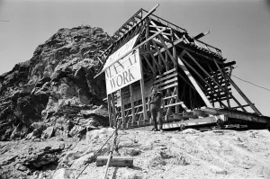 01378 Prints: High in the Black Hills of Dakota, sculptor Korczak Ziolkowski (pictured