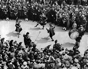 Kilts Prints: Highland dances in the city: The Regimental band and pipers of the 2nd Battalion