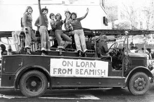 Highlight of the rag week on12th November 1977 was an 18-float procession through