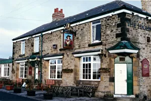 01492 Collection: The Highwayman pub in West Pelton, Durham. 17th January 1994