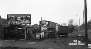 Commercial Prints: Hillingdon, Uxbridge Road, Caf? opposite top of Long Lane. 1932