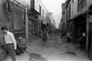 Hippies in Afghanistan Aug 1971 - General Shots in the shopping