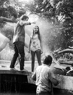 Hyde Park Prints: Hippies cooling themselves in the fountain near the underground car park in Park Lane