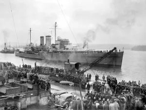 Battles Prints: HMS Exeter, Type 42, coming into Plymouth after the battle of The River Plate