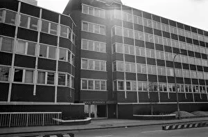 Images Dated 1st April 1985: Hogg Robinson House, Greyfriars Road, Reading, Berkshire. April 1985