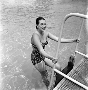 Holiday ! Swimming. Opera Singer Betty Harrison seen Swimming at the Roehampton Lido