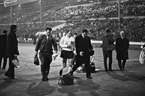 00802 Prints: Home International Championship football match at Wembley