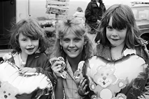 Show Prints: Honley Show. A picture of charm... Miss Examiner Angela Shotton is joined by two more