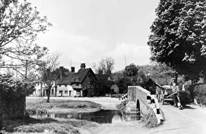 Horse drawn cart crossing the bridge ove the ford at Eynesham, Kent June 1935