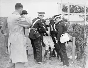 Horse Racing The Grand National 1949 Injured jockey R Curran (Ulster Monarch
