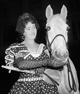 00173 Prints: Two horses burst into a party in Kensington after travelling across Notting Hill Gate