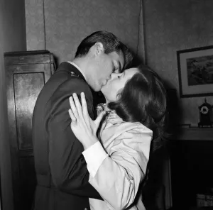For three hours American film star Robert Wagner was kissing Shirley Anne Field to get