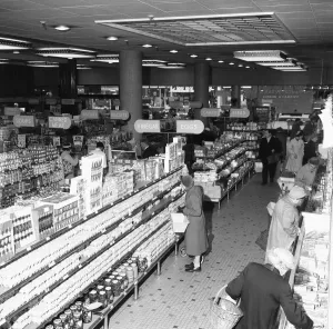 House wives seen here at the Bexleyheath Co-Op supermarket doing the weekly