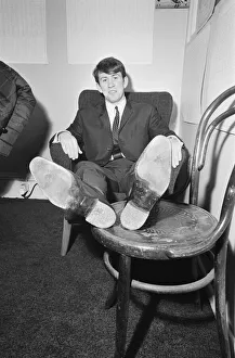 01018 Prints: Howard Kendall, aged 20, has just signed for Everton Football Club for 5