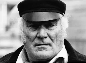Howard Lang Actor in the Onedin Line - April 1979 Dbase MSI