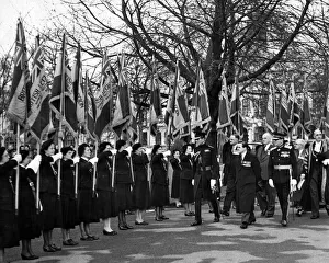 Parade Prints: HRH Duke of Edinburgh, accompanied by Major Tasker Watkins VC, The Lord Lt