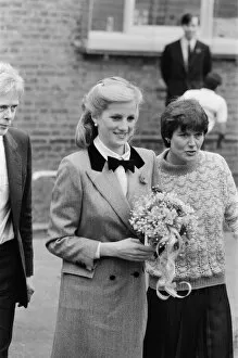 Images Dated 8th November 1984: HRH Princess Diana, The Princess of Wales, visits Dr. Barnados home in East Ham, London