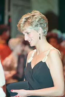 01048 Collection: HRH The Princess of Wales, Princess Diana, arrives at The Coliseum in London to see The