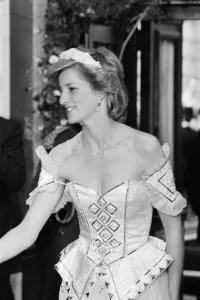 Opera Prints: HRH The Princess of Wales, Princess Diana arrives at the Royal Opera House for the Royal