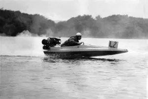00045 Prints: Hydroplane Racing Club. National meeting at Carr Mill Lake, St