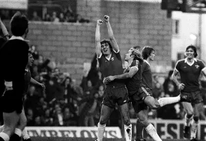 Ian Hutchinson celebrates goal for Chelsea v Liverpool 1978