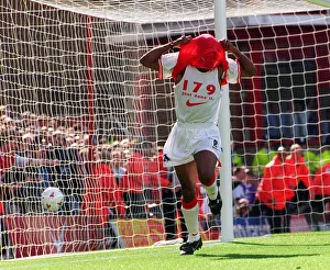 Ian Wright celebrates Arsenal goal record at Highbury against Bolton with goal 180