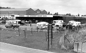 Caravans Prints: An illegal gypsy emcampment on the Team Vallley Trading Estate in Gateshead in November