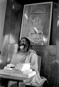 Meditation Prints: Indian religious spiritual leader Maharishi Mahesh Yogi. February 1968 Y01671-004