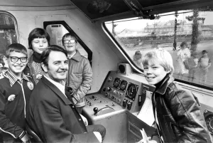 Inter-City 125 High Speed train driver George Goodair shows our Fix It kids the controls