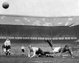 00229 Prints: International football match at Wembley Stadium England 5 v Portugal 2