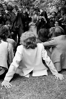 Introducing the new Rolling Stone : Mick Taylor has taken Brian Jones place in