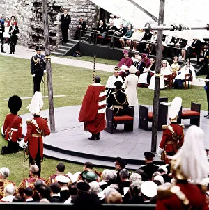 Investiture of Prince Charles as Prince of Wales 01 / 07 / 1969 Prince Charles kneels