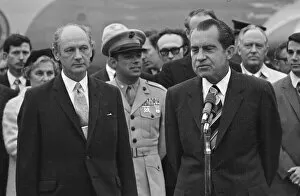 Images Dated 3rd October 1970: Irish premier Jack Lynch makes a welcome speech to American President Richard Nixon after